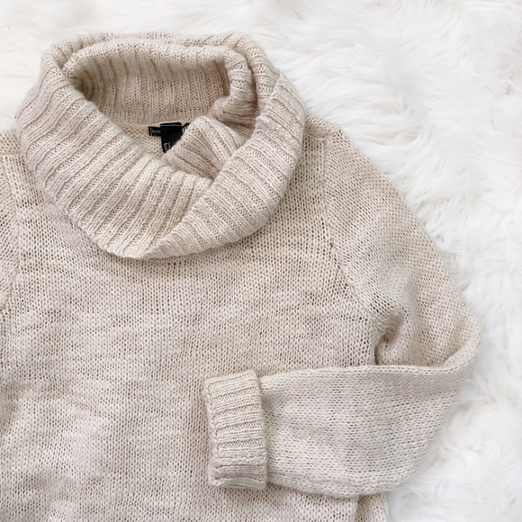 Wool Turtleneck Sweaters